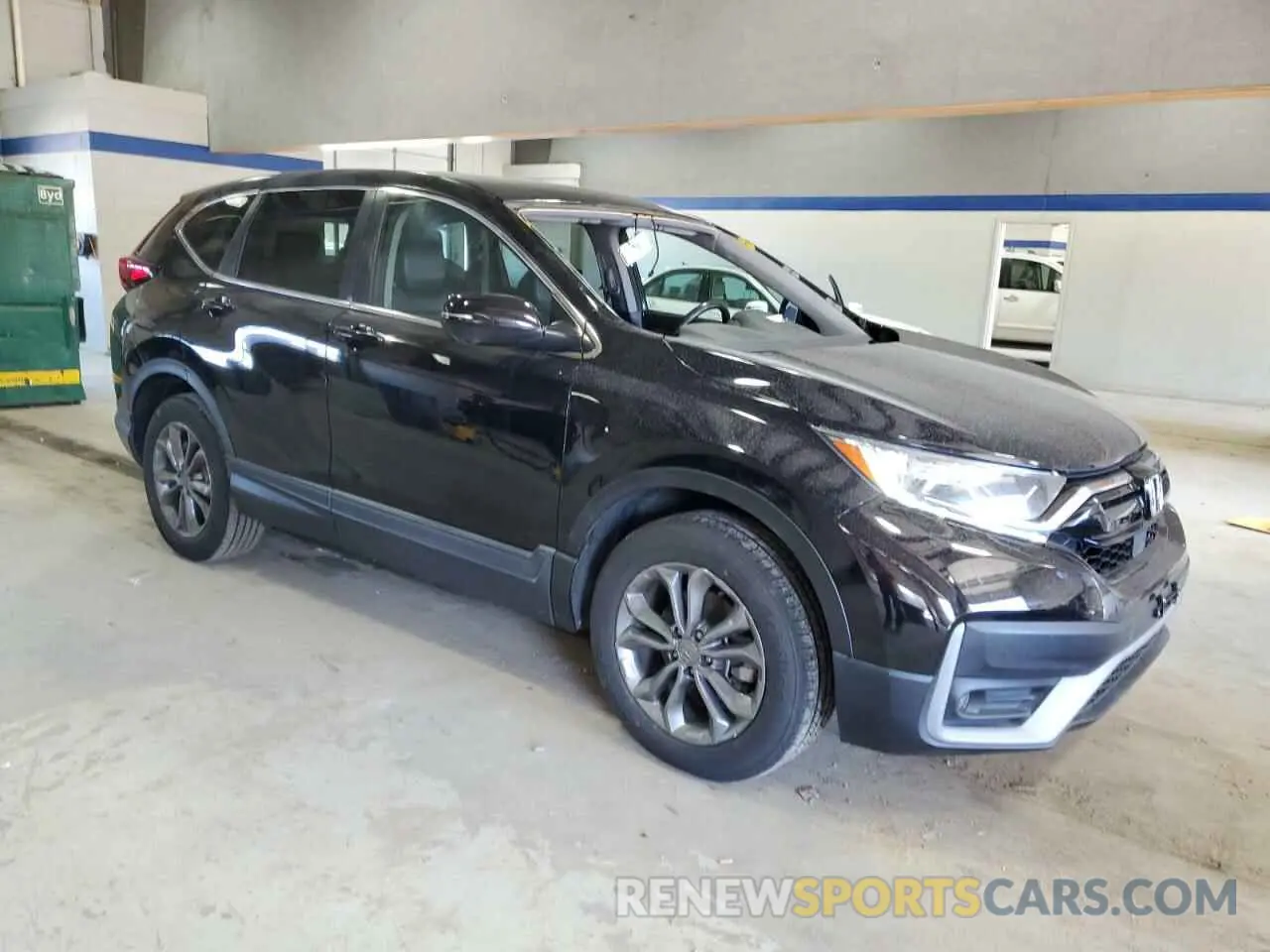 4 Photograph of a damaged car 7FARW2H88LE006490 HONDA CRV 2020