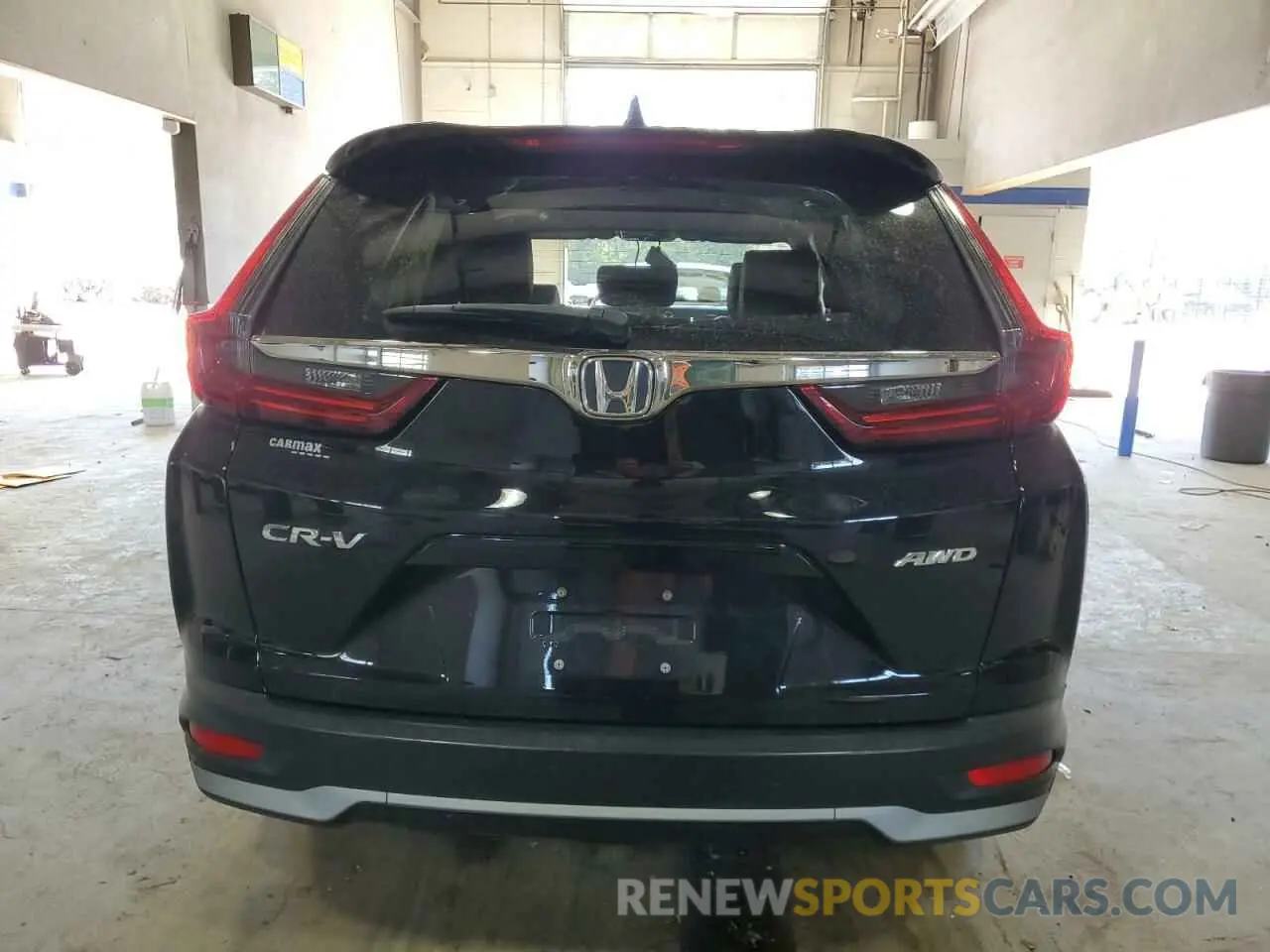 6 Photograph of a damaged car 7FARW2H88LE006490 HONDA CRV 2020