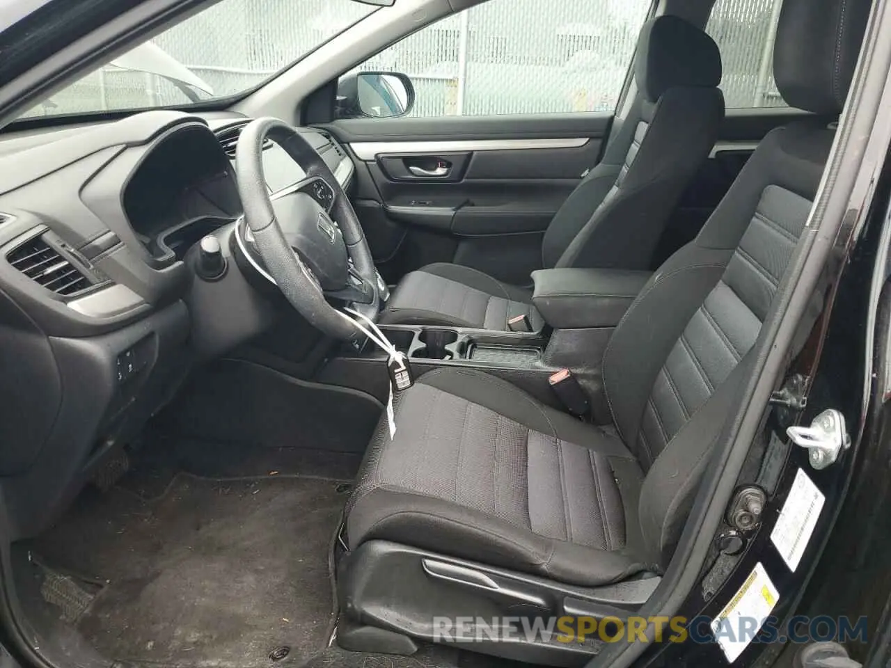 7 Photograph of a damaged car 2HKRW1H27MH002757 HONDA CRV 2021
