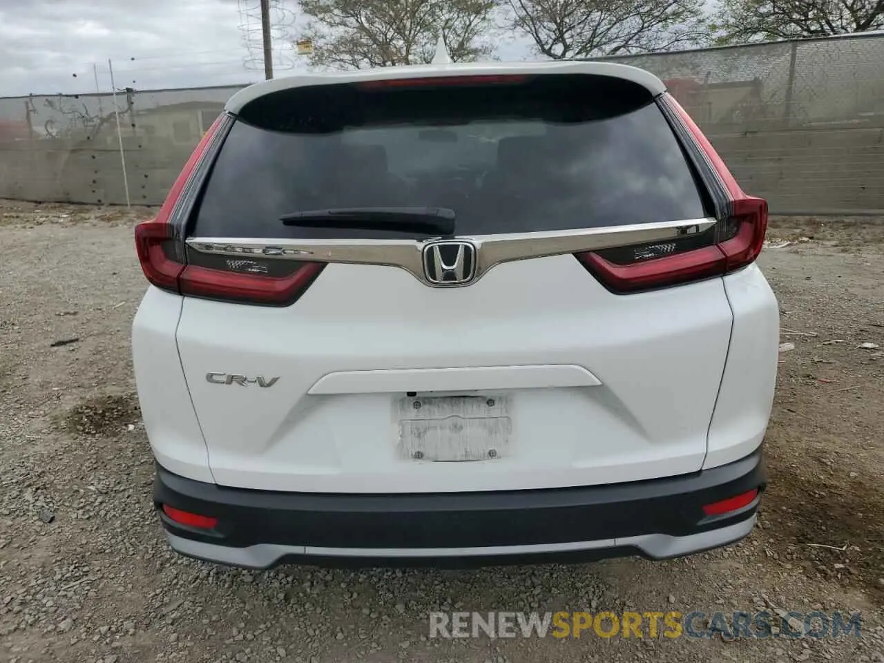 6 Photograph of a damaged car 2HKRW1H51MH401612 HONDA CRV 2021
