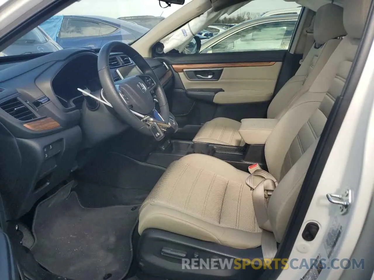 7 Photograph of a damaged car 2HKRW1H52MH416880 HONDA CRV 2021
