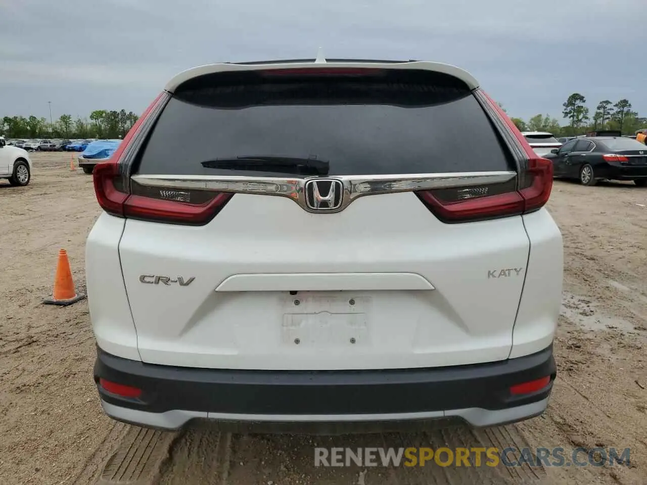 6 Photograph of a damaged car 2HKRW1H55MH417778 HONDA CRV 2021
