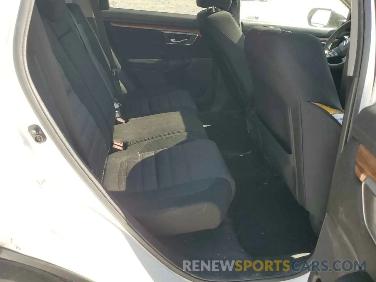 10 Photograph of a damaged car 2HKRW1H59MH420117 HONDA CRV 2021