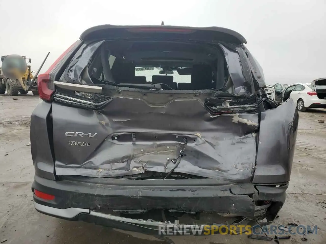 6 Photograph of a damaged car 2HKRW1H5XMH424869 HONDA CRV 2021
