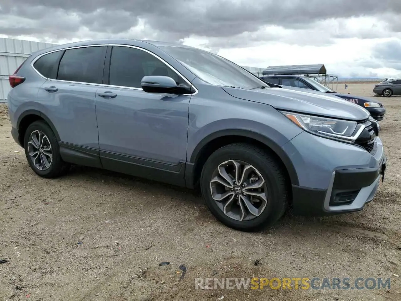 4 Photograph of a damaged car 2HKRW1H80MH402423 HONDA CRV 2021