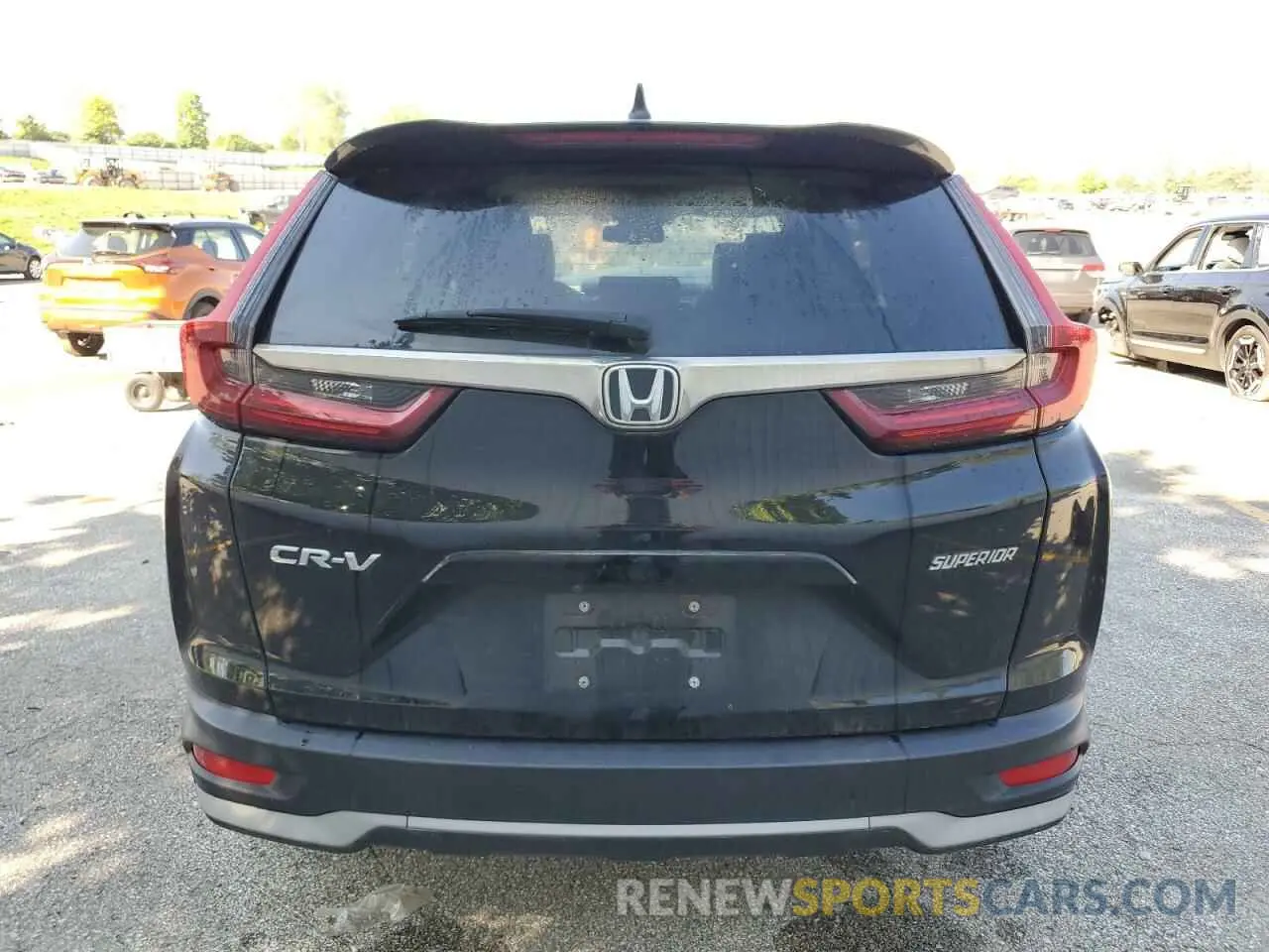 6 Photograph of a damaged car 2HKRW1H85MH423509 HONDA CRV 2021