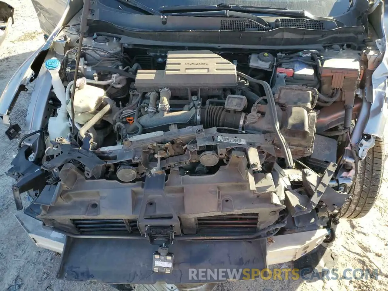 13 Photograph of a damaged car 2HKRW1H86MH403348 HONDA CRV 2021