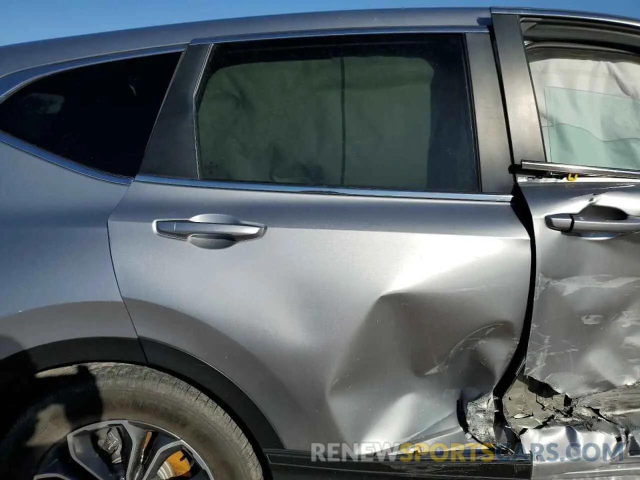 12 Photograph of a damaged car 2HKRW1H89MH400346 HONDA CRV 2021