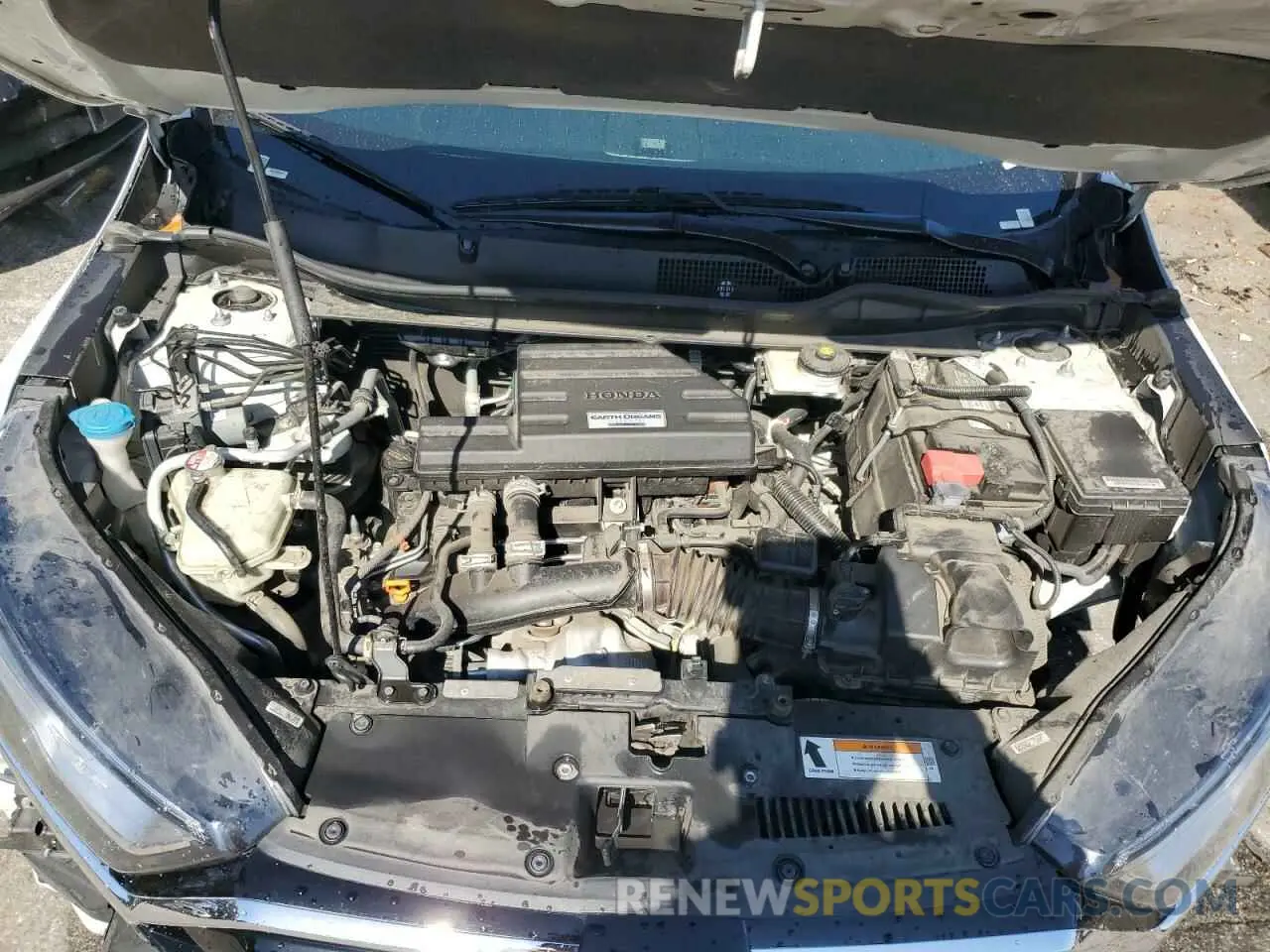 12 Photograph of a damaged car 2HKRW1H91MH402732 HONDA CRV 2021