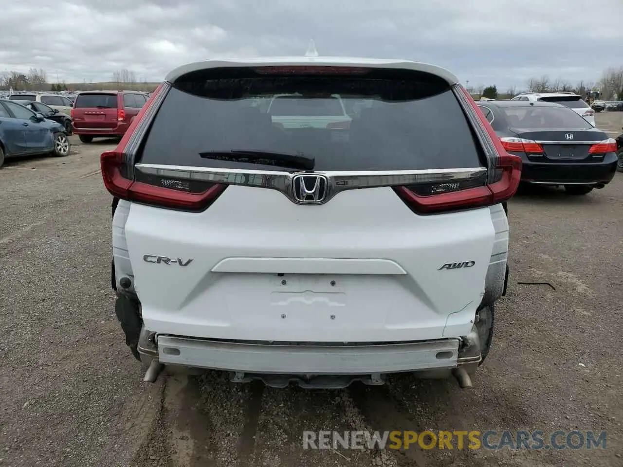 6 Photograph of a damaged car 2HKRW2H21MH214799 HONDA CRV 2021