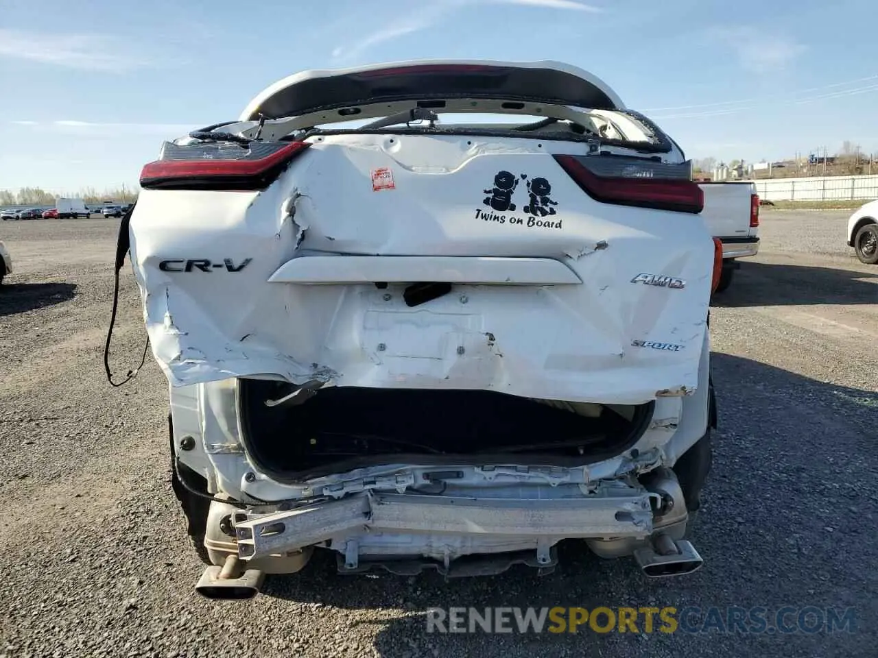 6 Photograph of a damaged car 2HKRW2H43MH229886 HONDA CRV 2021