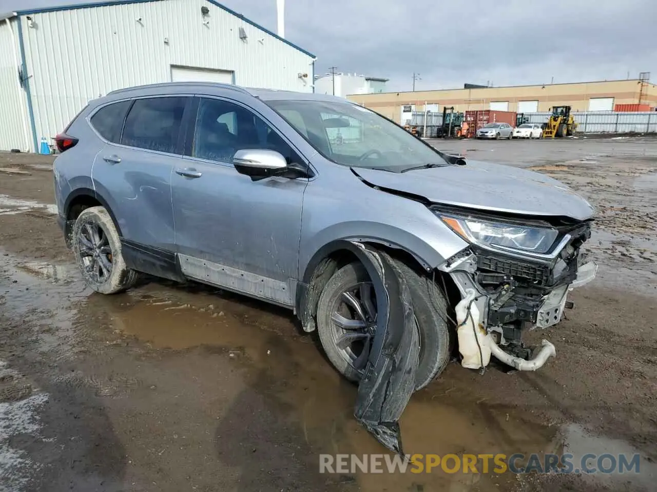 4 Photograph of a damaged car 2HKRW2H47MH219328 HONDA CRV 2021