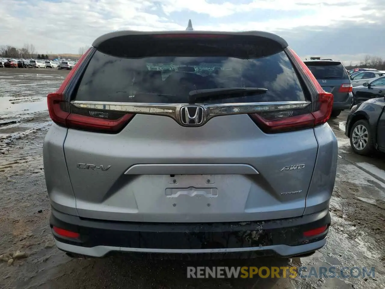 6 Photograph of a damaged car 2HKRW2H47MH219328 HONDA CRV 2021