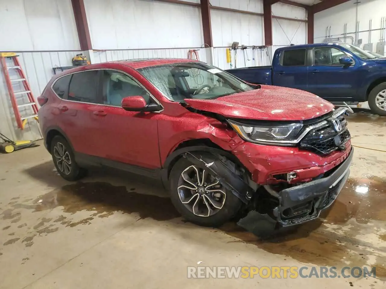 4 Photograph of a damaged car 2HKRW2H51MH621080 HONDA CRV 2021