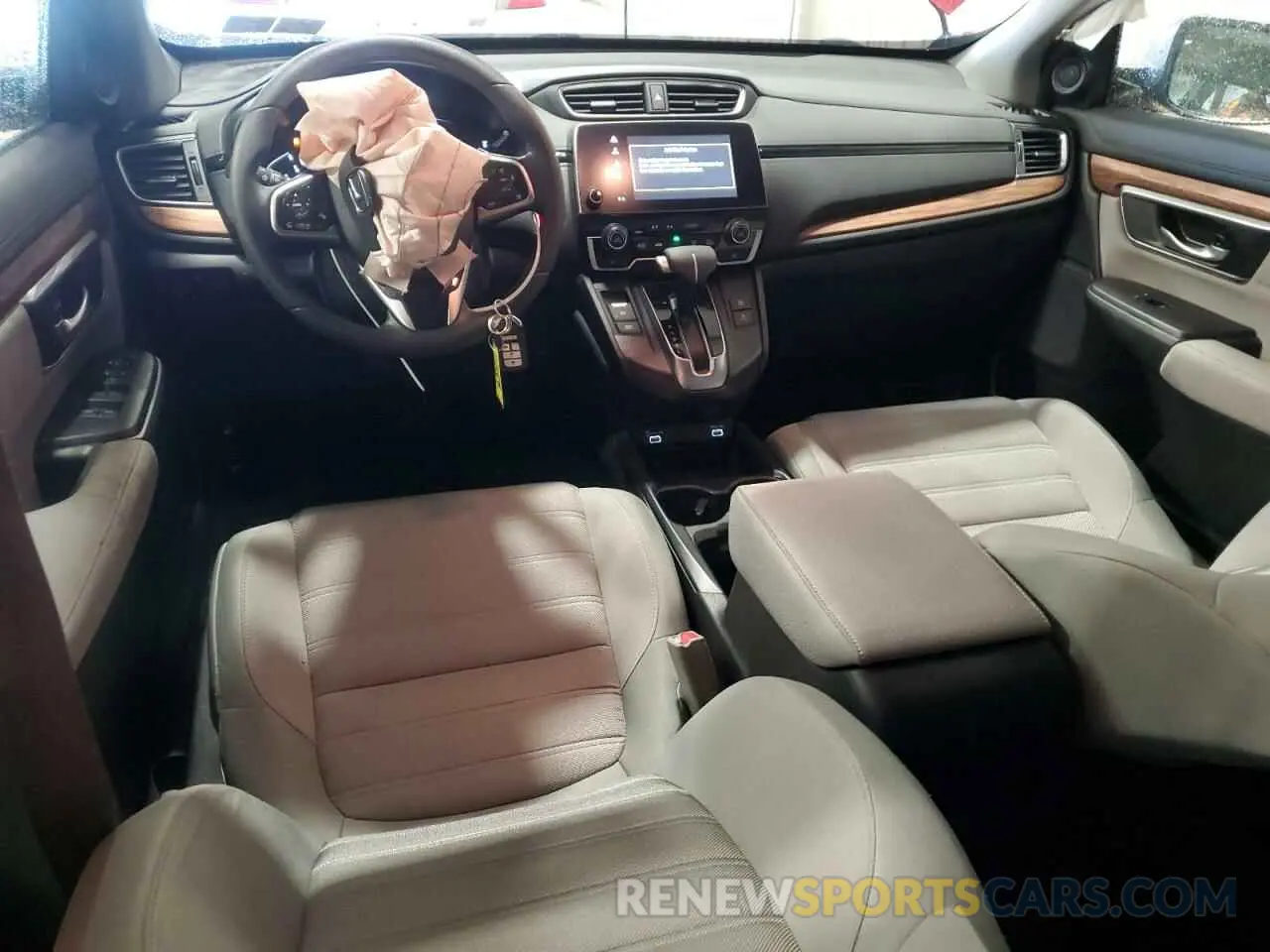 8 Photograph of a damaged car 2HKRW2H51MH621080 HONDA CRV 2021