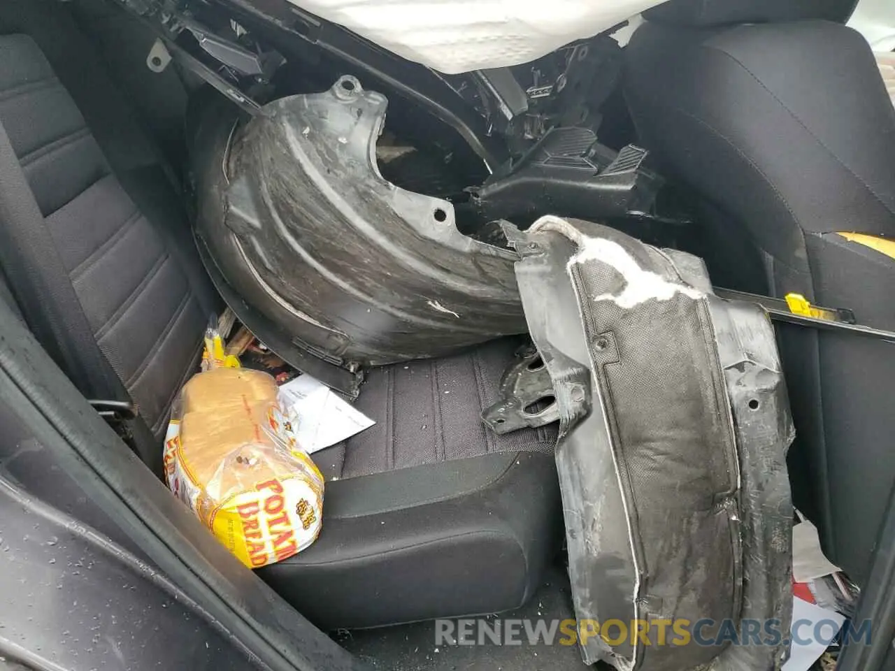 11 Photograph of a damaged car 2HKRW2H52MH606779 HONDA CRV 2021