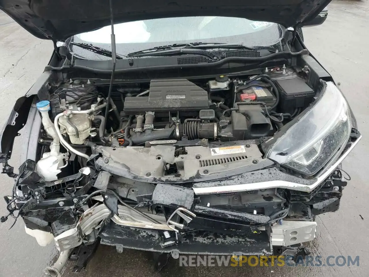 12 Photograph of a damaged car 2HKRW2H52MH606779 HONDA CRV 2021