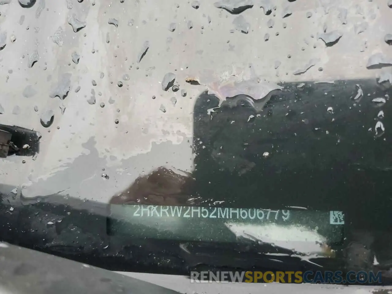 13 Photograph of a damaged car 2HKRW2H52MH606779 HONDA CRV 2021