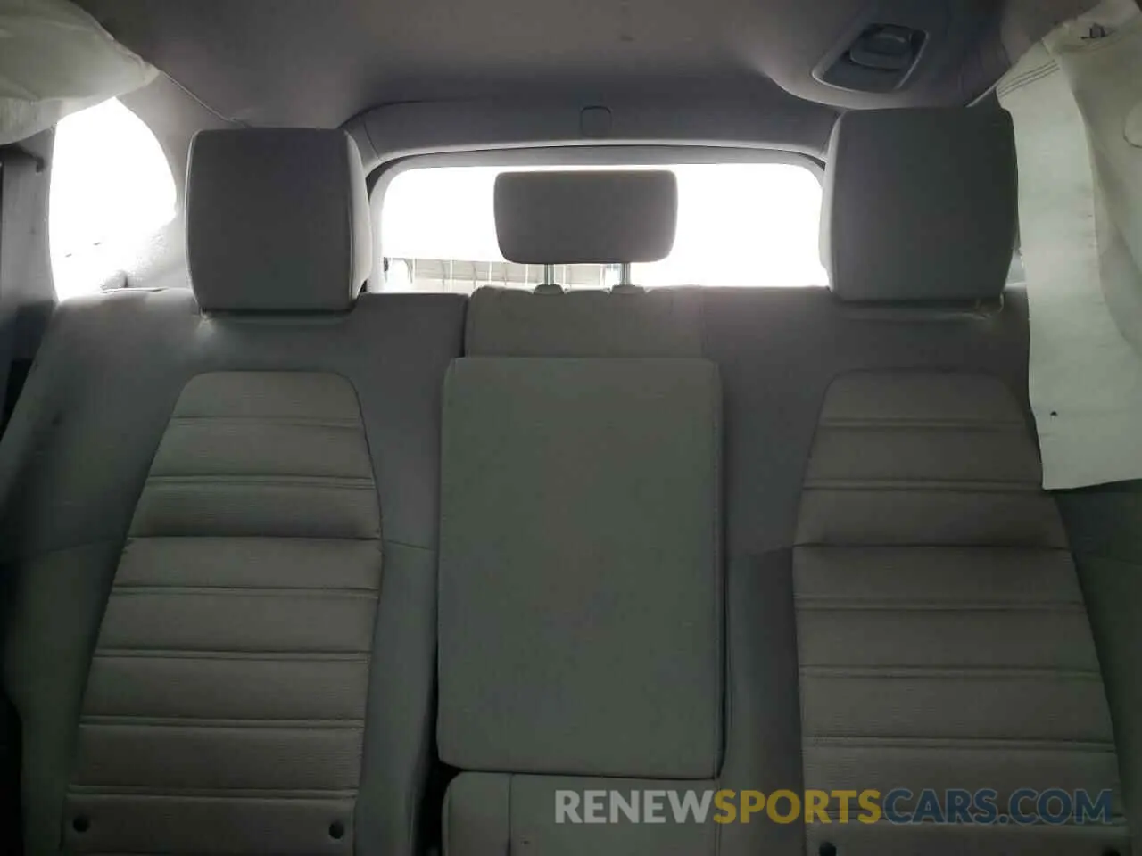 10 Photograph of a damaged car 2HKRW2H54MH657913 HONDA CRV 2021