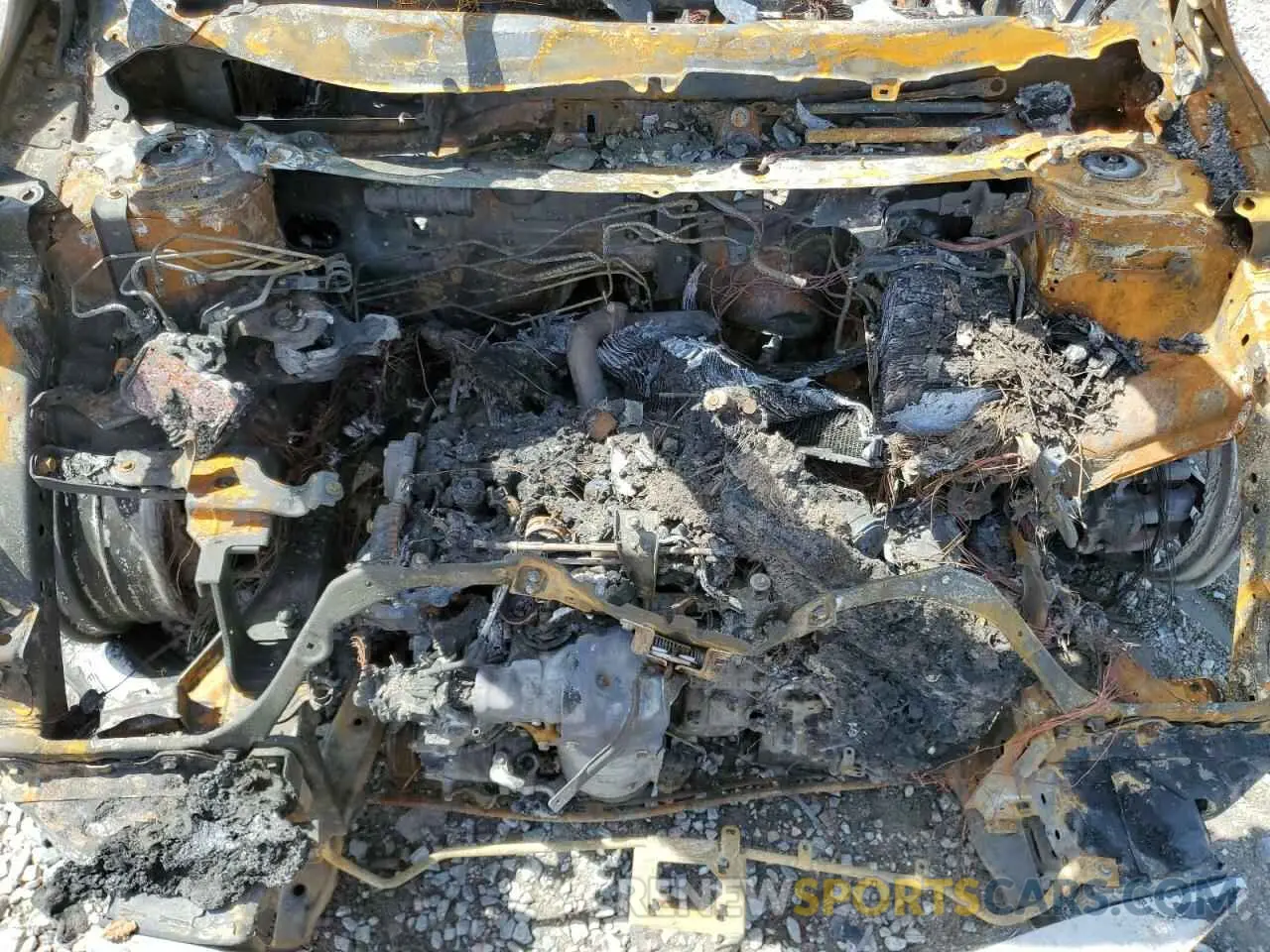 13 Photograph of a damaged car 2HKRW2H56MH610883 HONDA CRV 2021