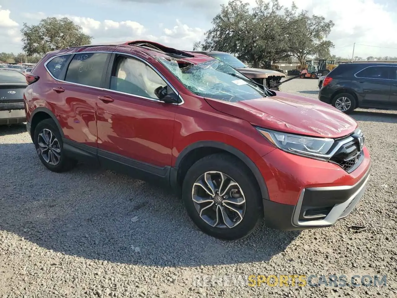 4 Photograph of a damaged car 2HKRW2H57MH673166 HONDA CRV 2021