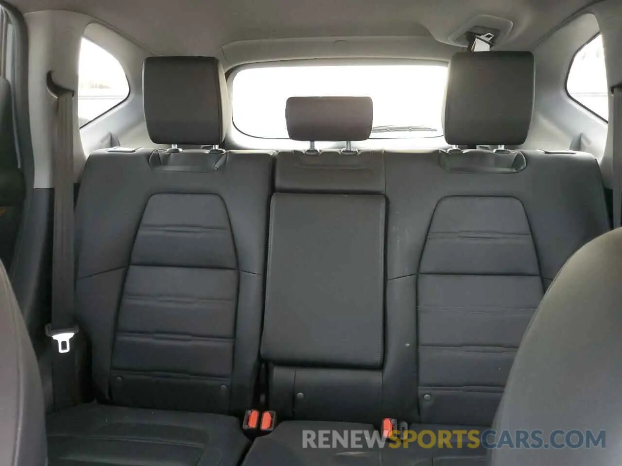 10 Photograph of a damaged car 2HKRW2H80MH609495 HONDA CRV 2021
