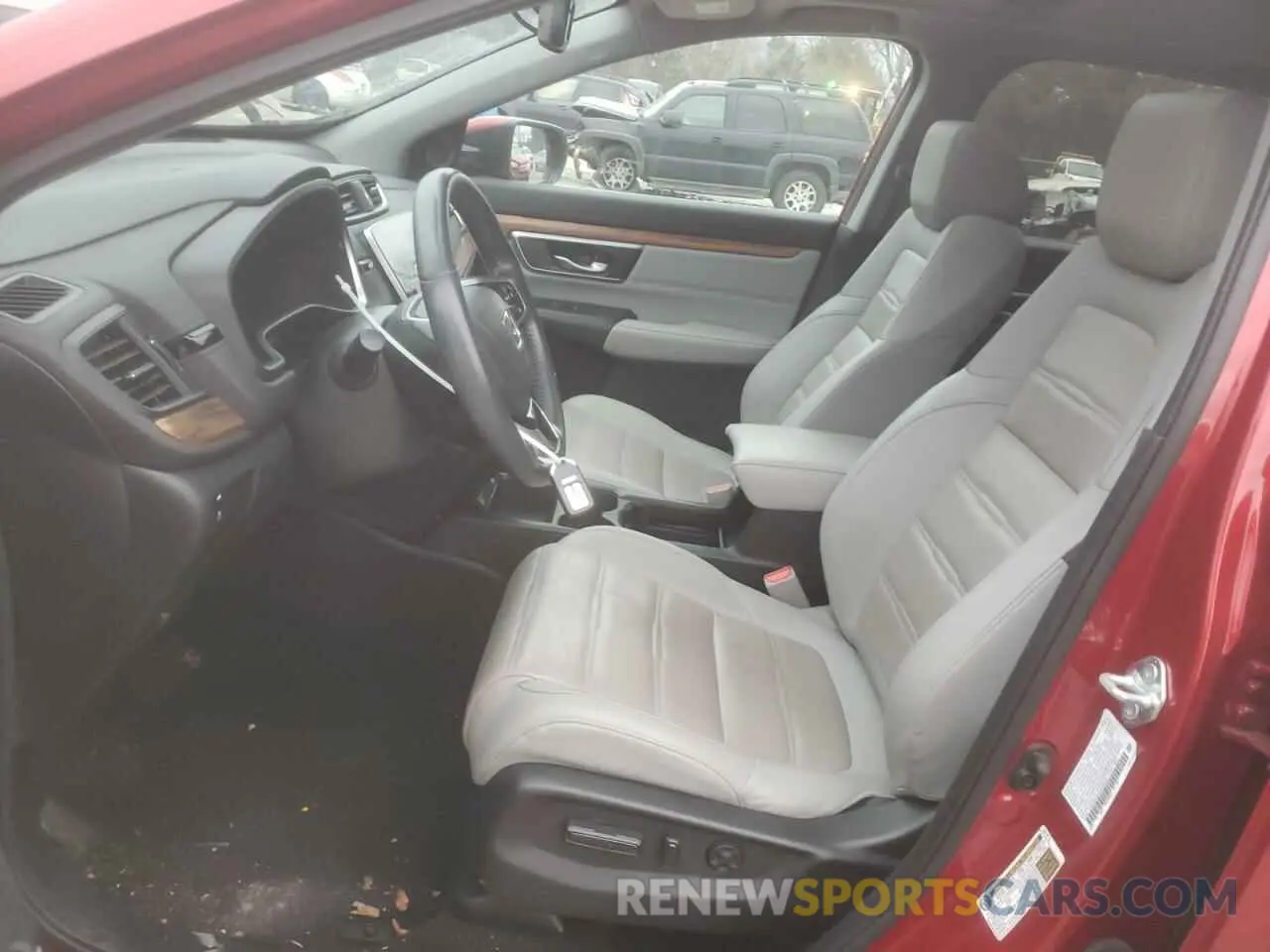 7 Photograph of a damaged car 2HKRW2H81MH613037 HONDA CRV 2021