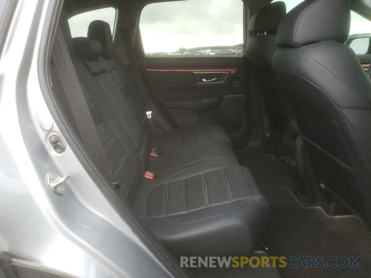 11 Photograph of a damaged car 2HKRW2H83MH675636 HONDA CRV 2021
