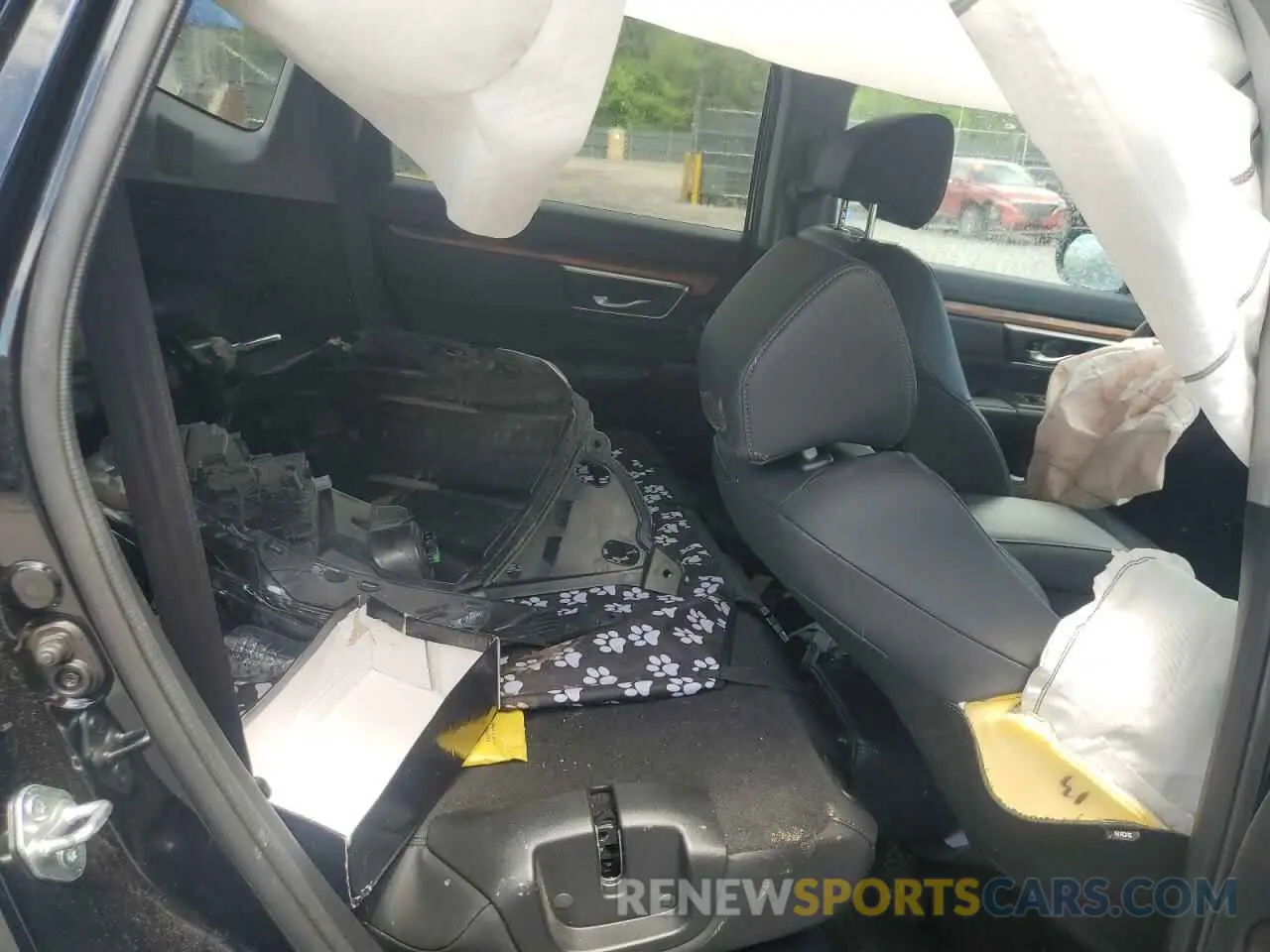 11 Photograph of a damaged car 2HKRW2H84MH623979 HONDA CRV 2021