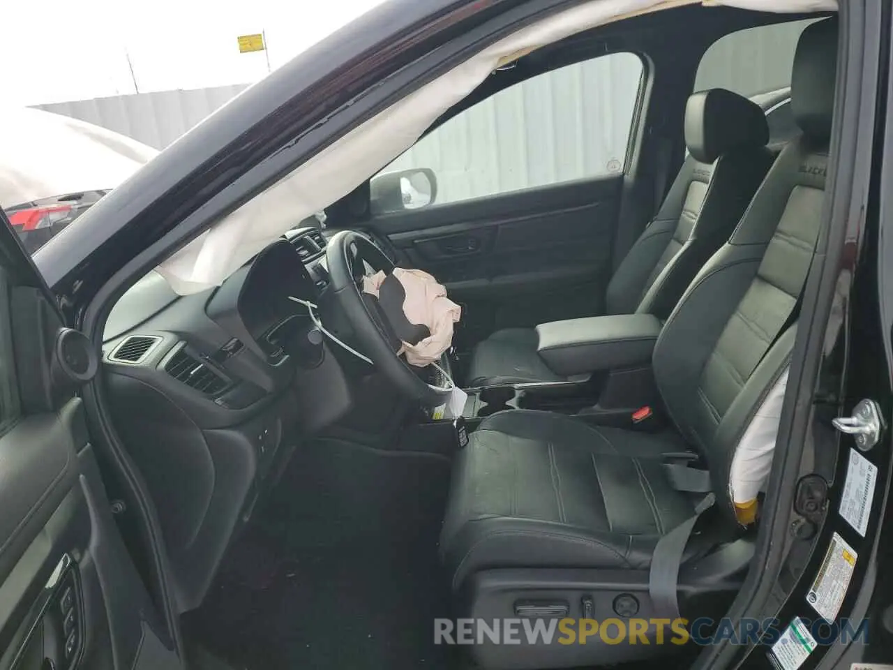 7 Photograph of a damaged car 2HKRW2H91MH218218 HONDA CRV 2021