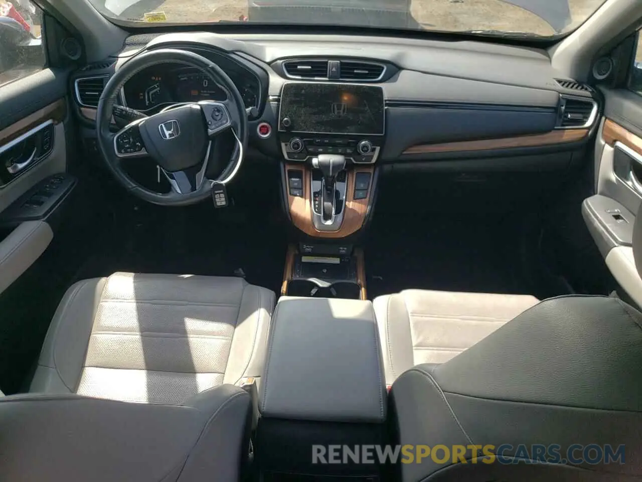 8 Photograph of a damaged car 2HKRW2H97MH664647 HONDA CRV 2021