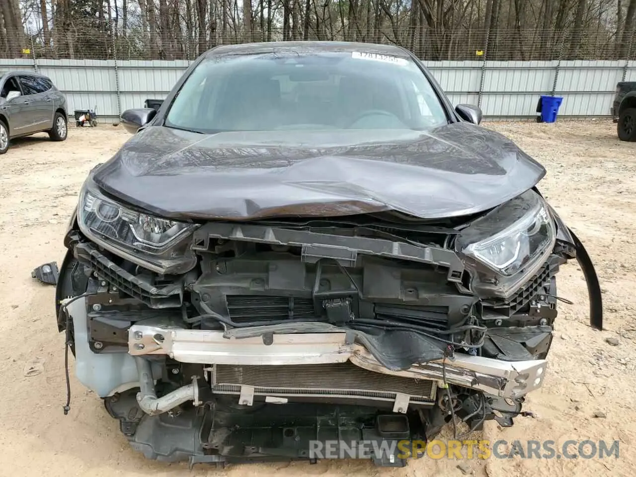 5 Photograph of a damaged car 5J6RW1H54MA010357 HONDA CRV 2021