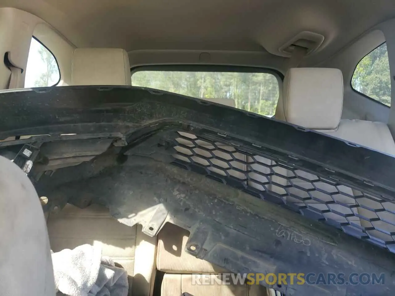 10 Photograph of a damaged car 5J6RW1H54MA013825 HONDA CRV 2021