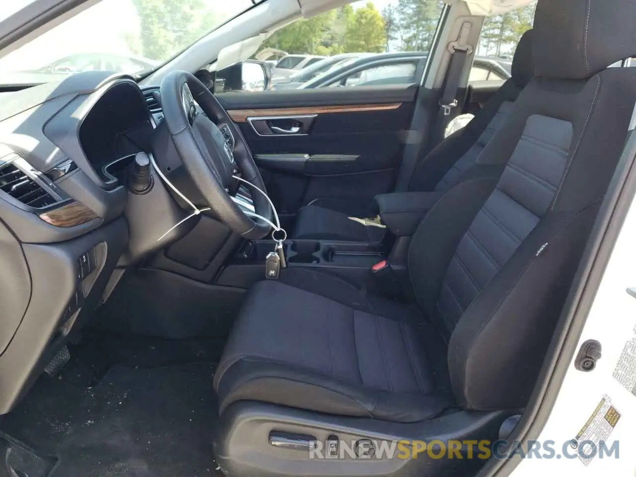 7 Photograph of a damaged car 5J6RW1H58MA008031 HONDA CRV 2021