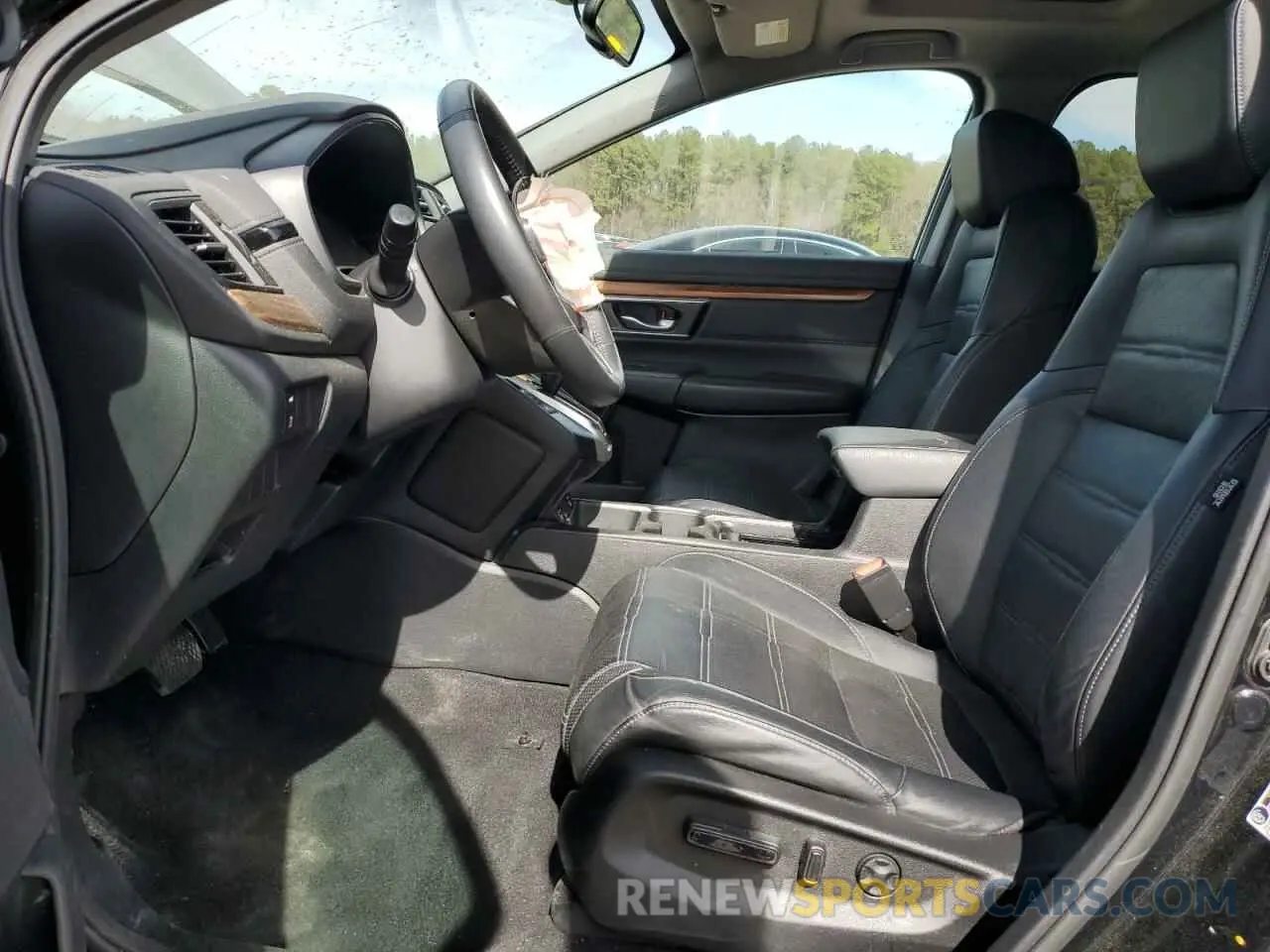 7 Photograph of a damaged car 5J6RW1H86ML008348 HONDA CRV 2021