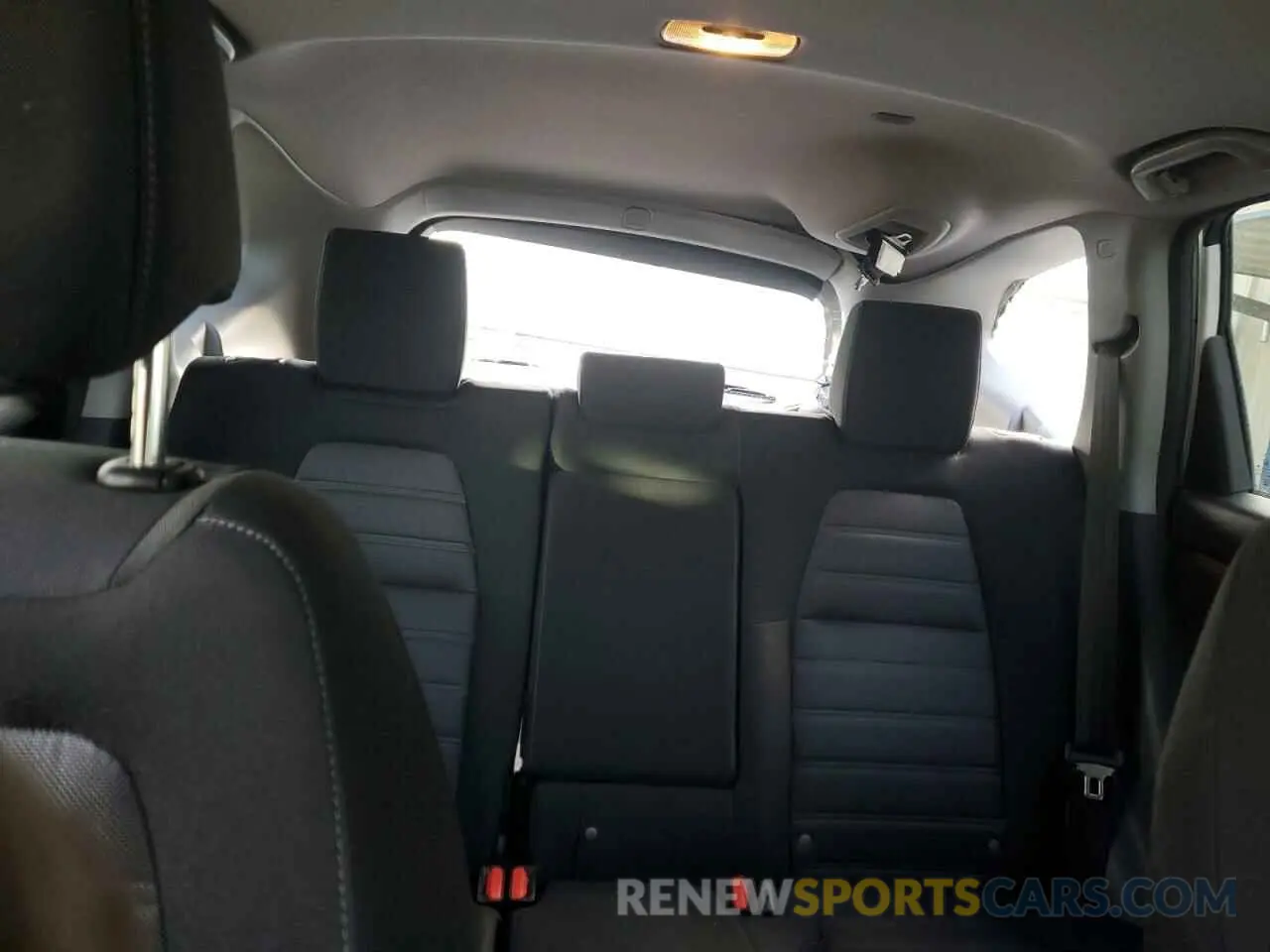 10 Photograph of a damaged car 5J6RW2H50ML025271 HONDA CRV 2021