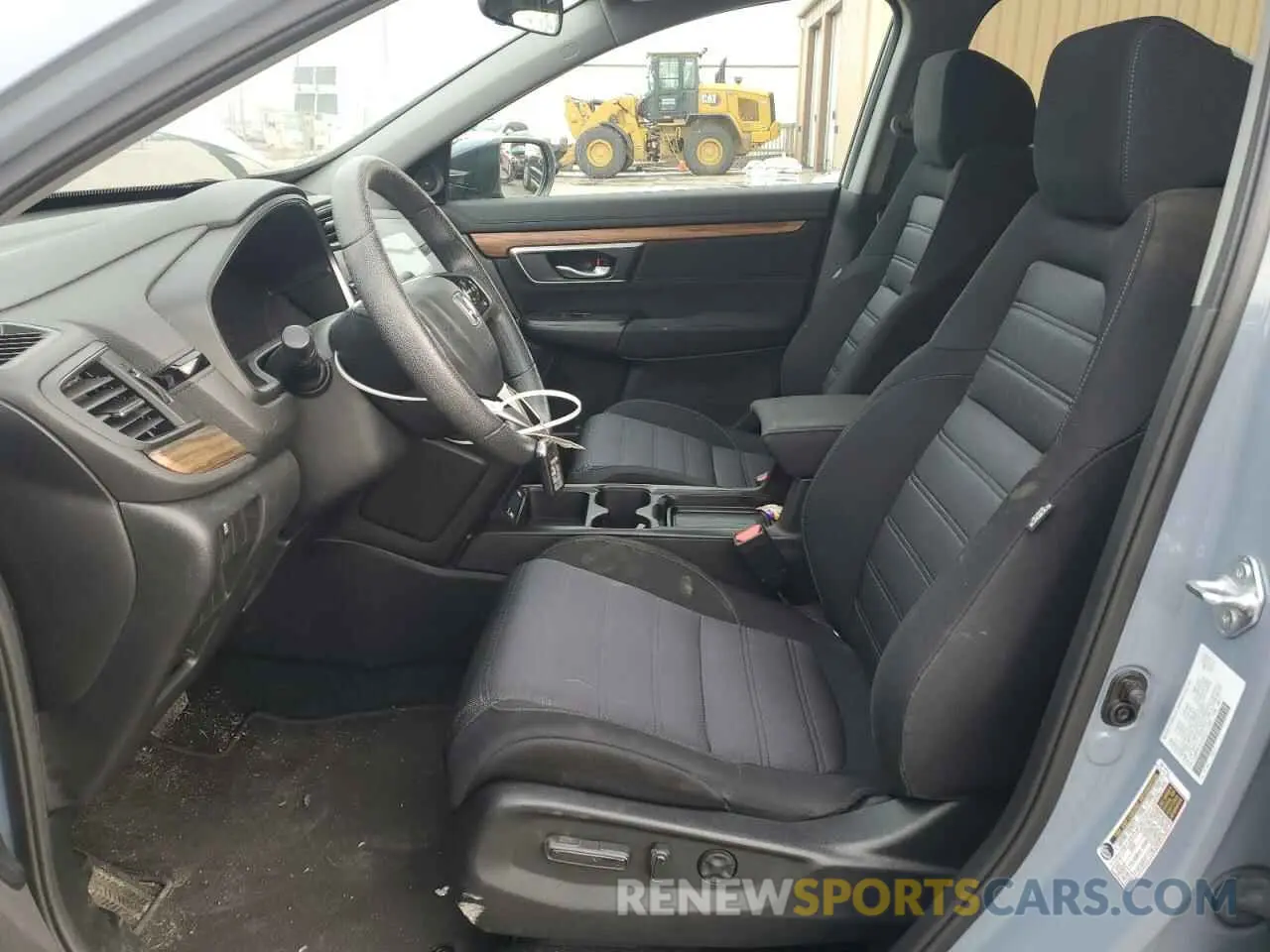7 Photograph of a damaged car 5J6RW2H53ML010585 HONDA CRV 2021
