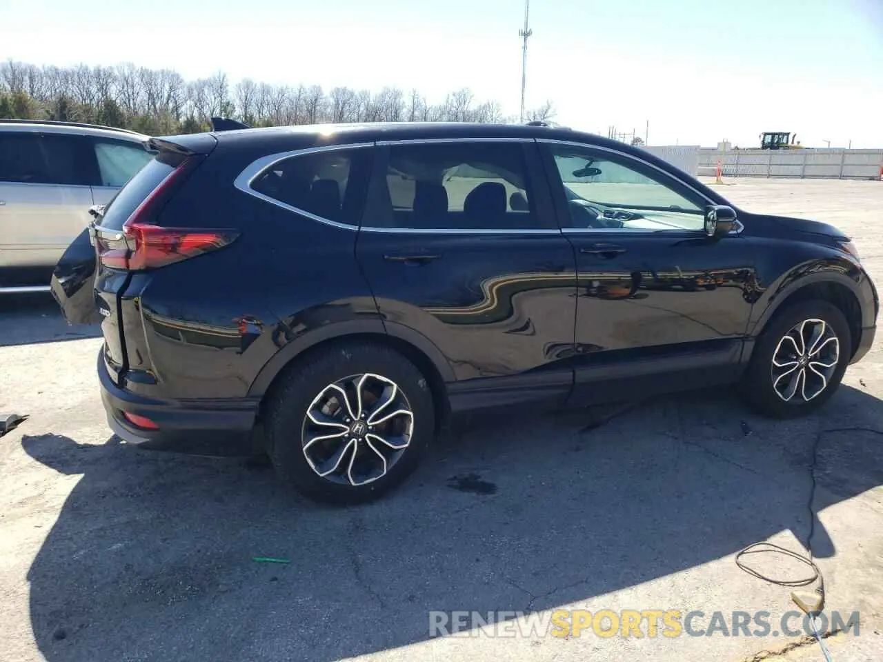 3 Photograph of a damaged car 5J6RW2H54MA014382 HONDA CRV 2021