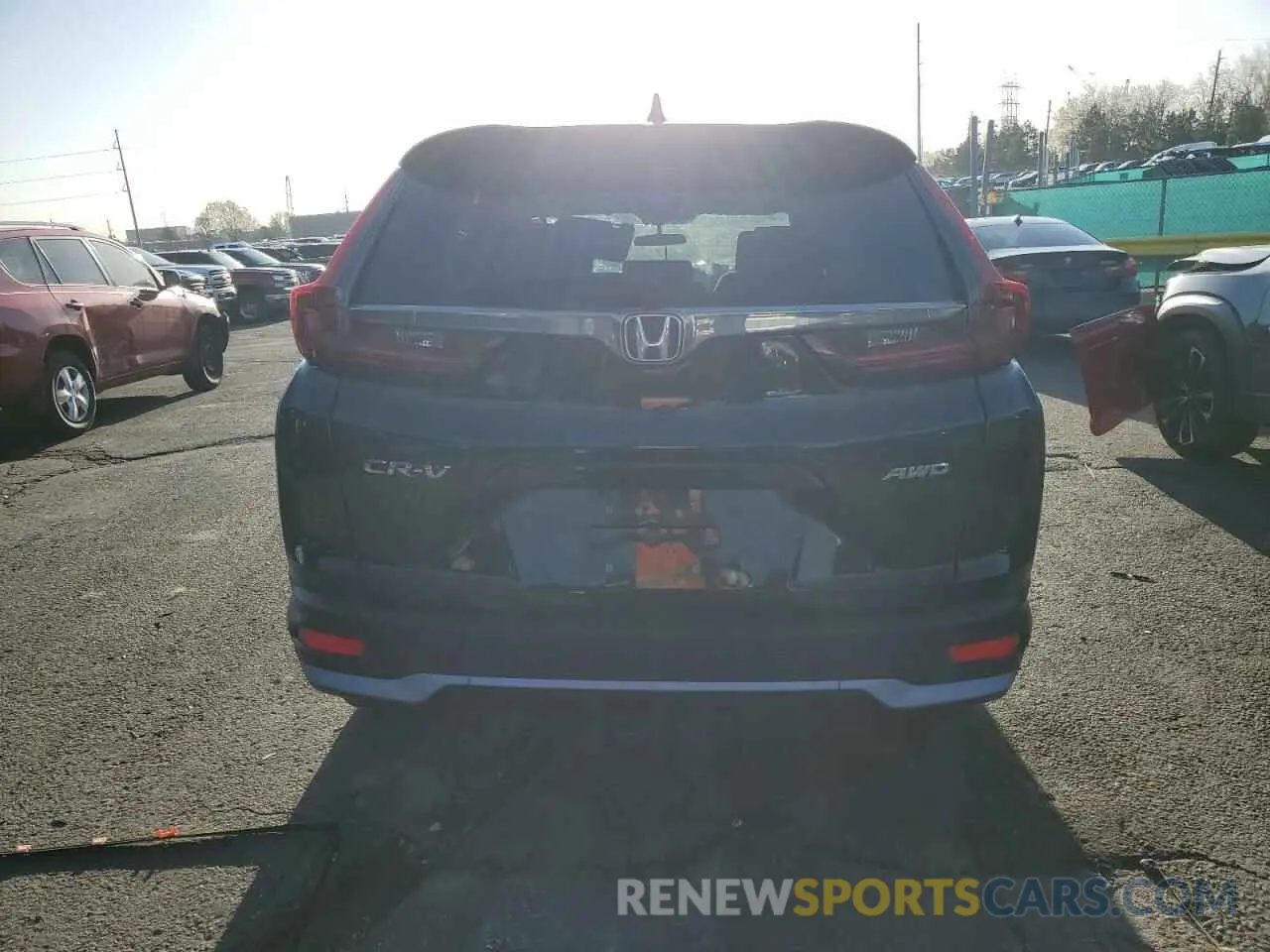 6 Photograph of a damaged car 5J6RW2H55ML022625 HONDA CRV 2021
