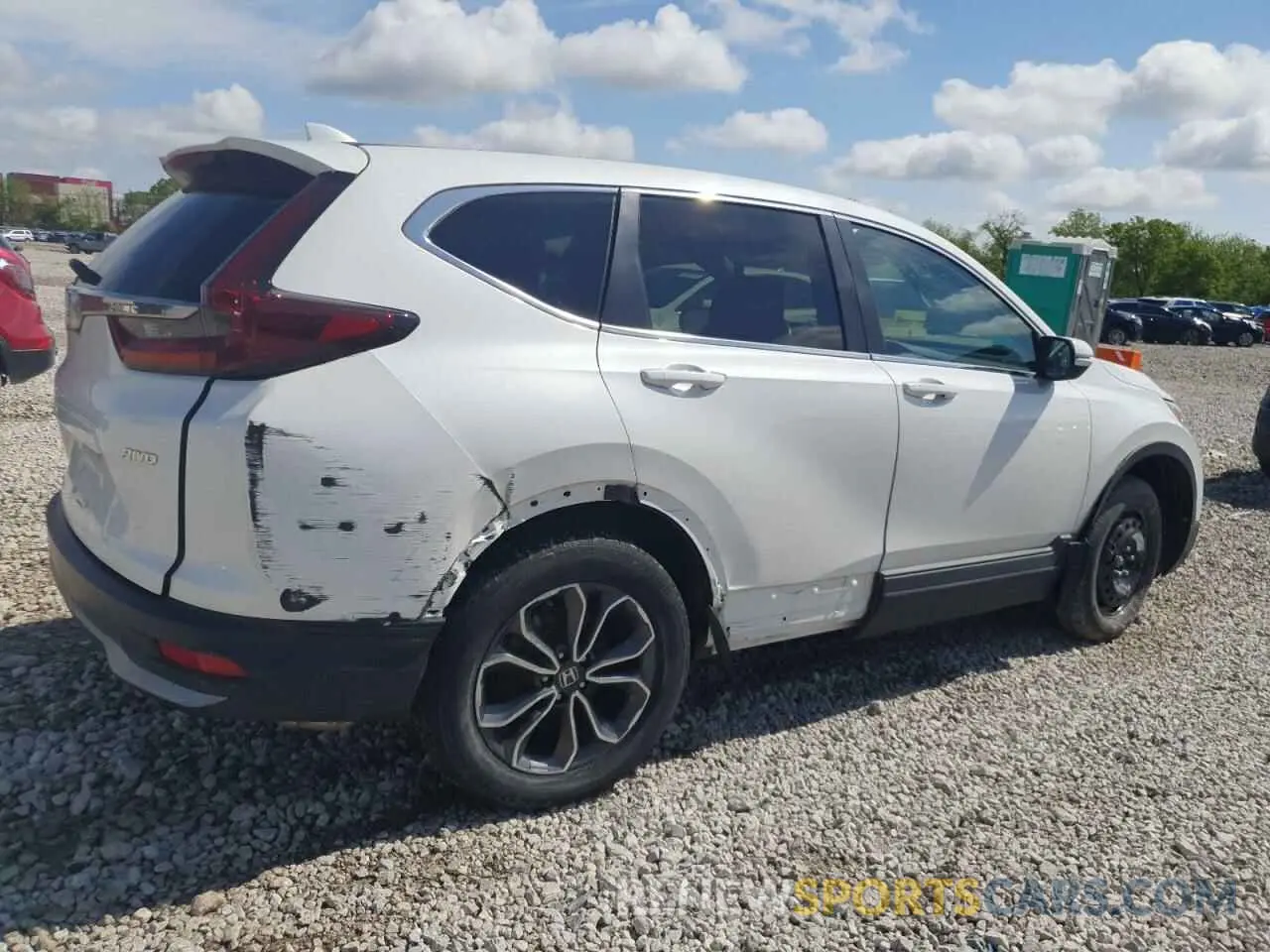 3 Photograph of a damaged car 5J6RW2H84ML005874 HONDA CRV 2021