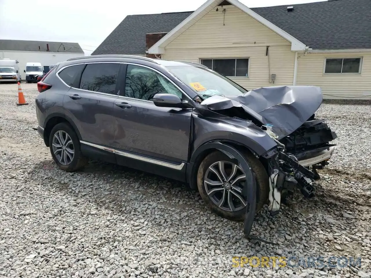 4 Photograph of a damaged car 5J6RW2H95ML004791 HONDA CRV 2021