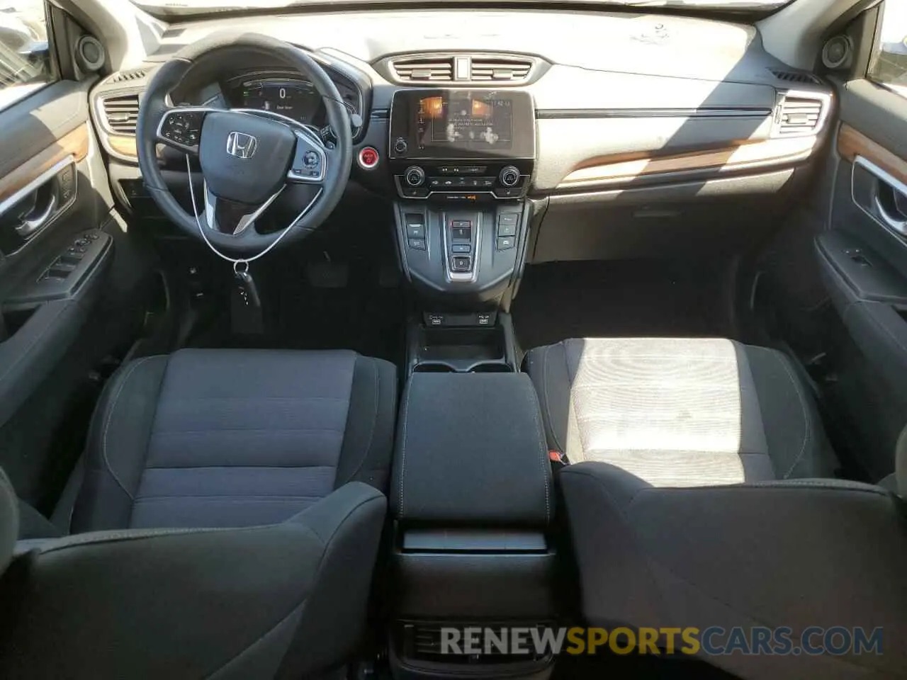 8 Photograph of a damaged car 7FART6H50ME007141 HONDA CRV 2021