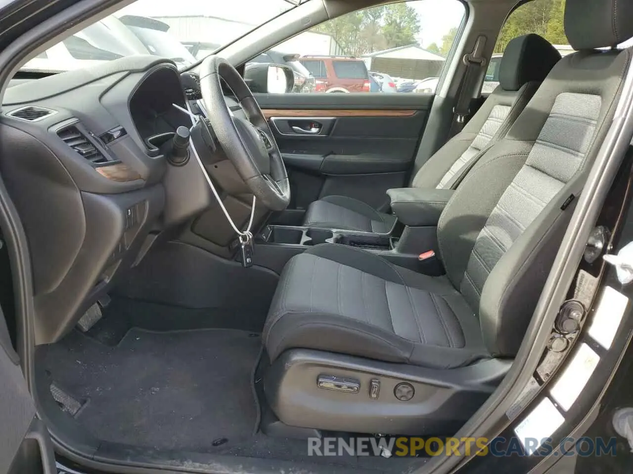 7 Photograph of a damaged car 7FART6H54ME001729 HONDA CRV 2021