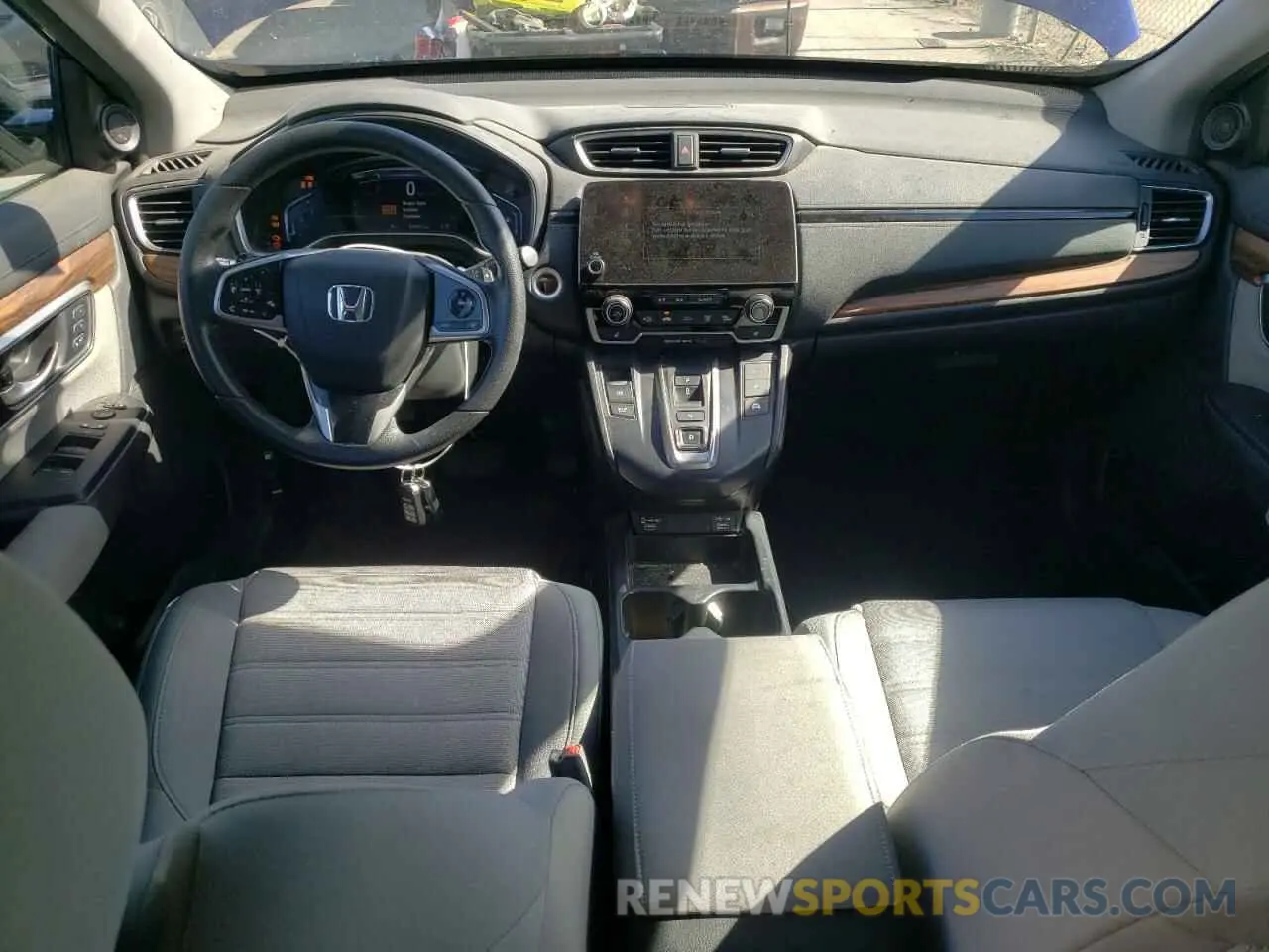 8 Photograph of a damaged car 7FART6H55ME018555 HONDA CRV 2021