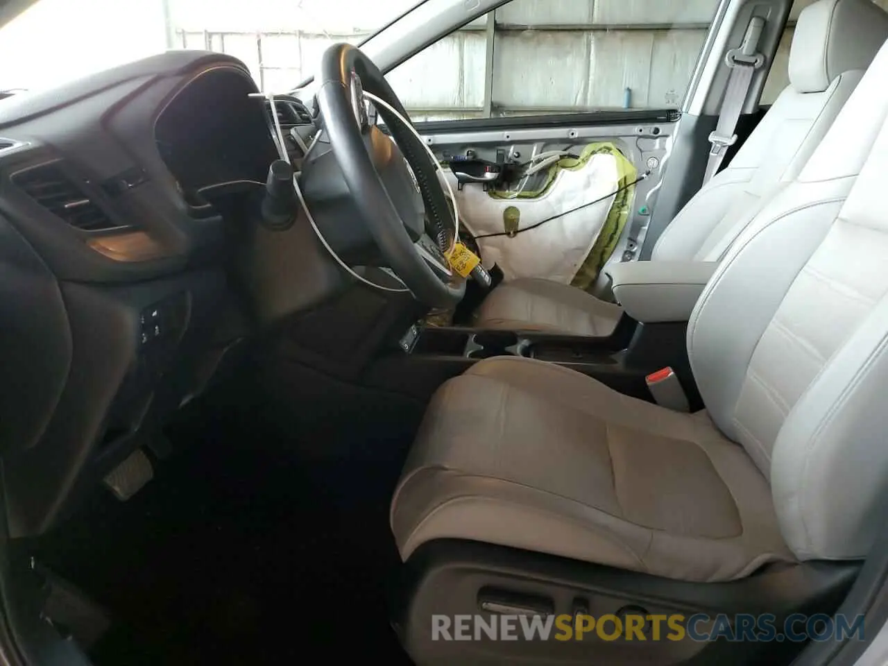 7 Photograph of a damaged car 7FART6H85ME032045 HONDA CRV 2021