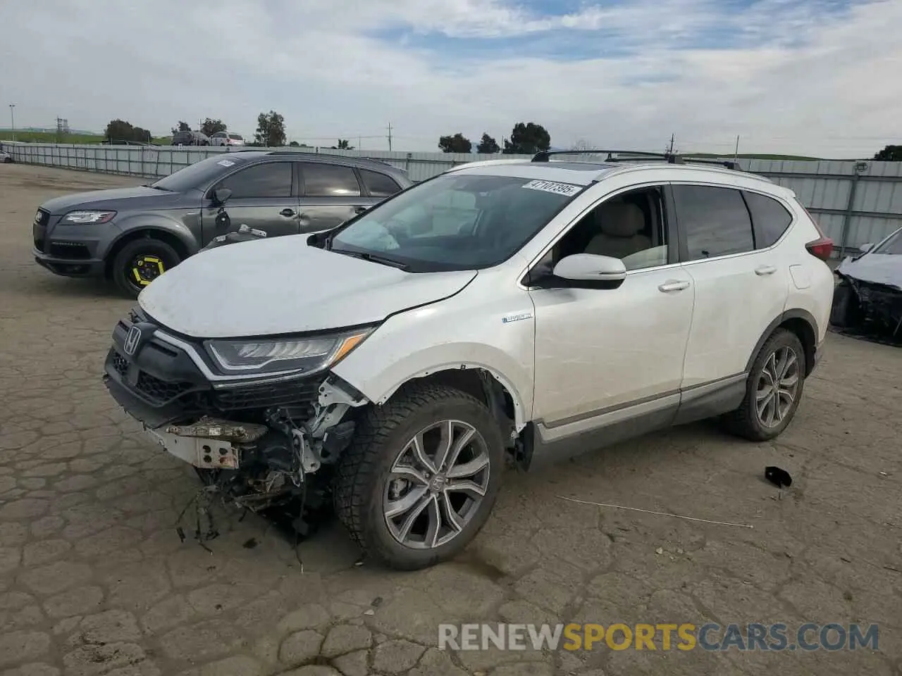 1 Photograph of a damaged car 7FART6H93ME030318 HONDA CRV 2021