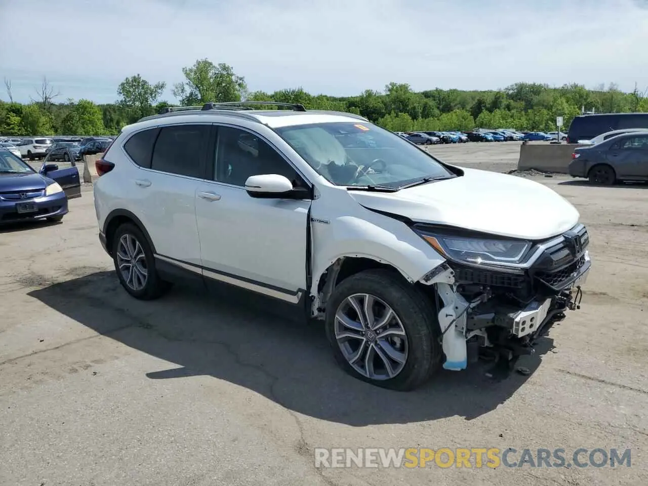 4 Photograph of a damaged car 7FART6H93ME033641 HONDA CRV 2021