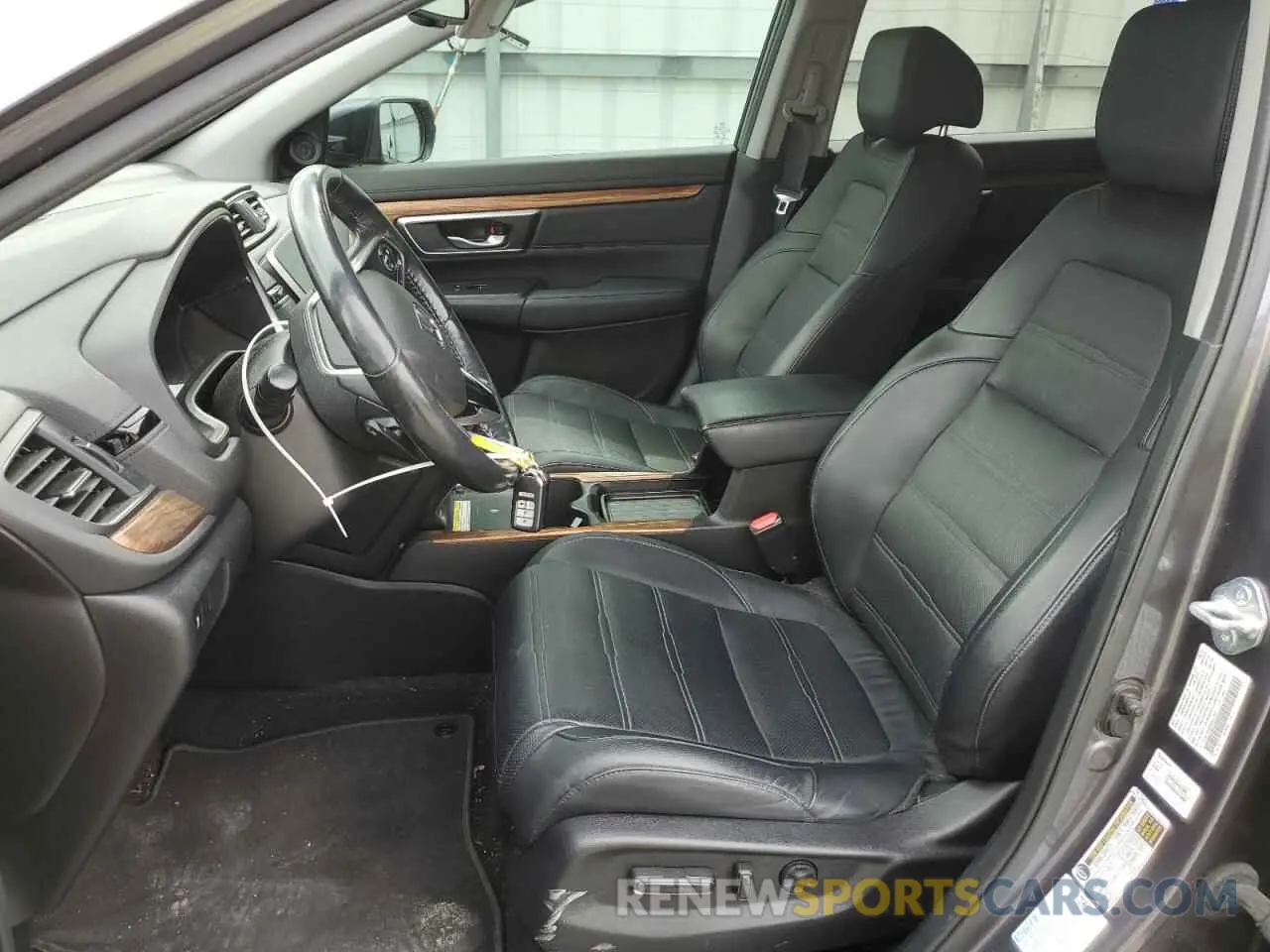 7 Photograph of a damaged car 7FART6H95ME017327 HONDA CRV 2021