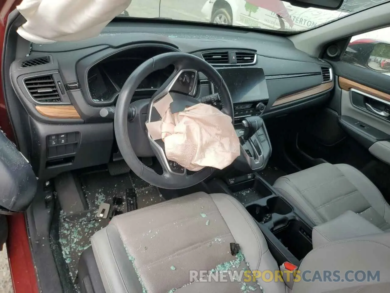 8 Photograph of a damaged car 7FARW1H87ME022983 HONDA CRV 2021