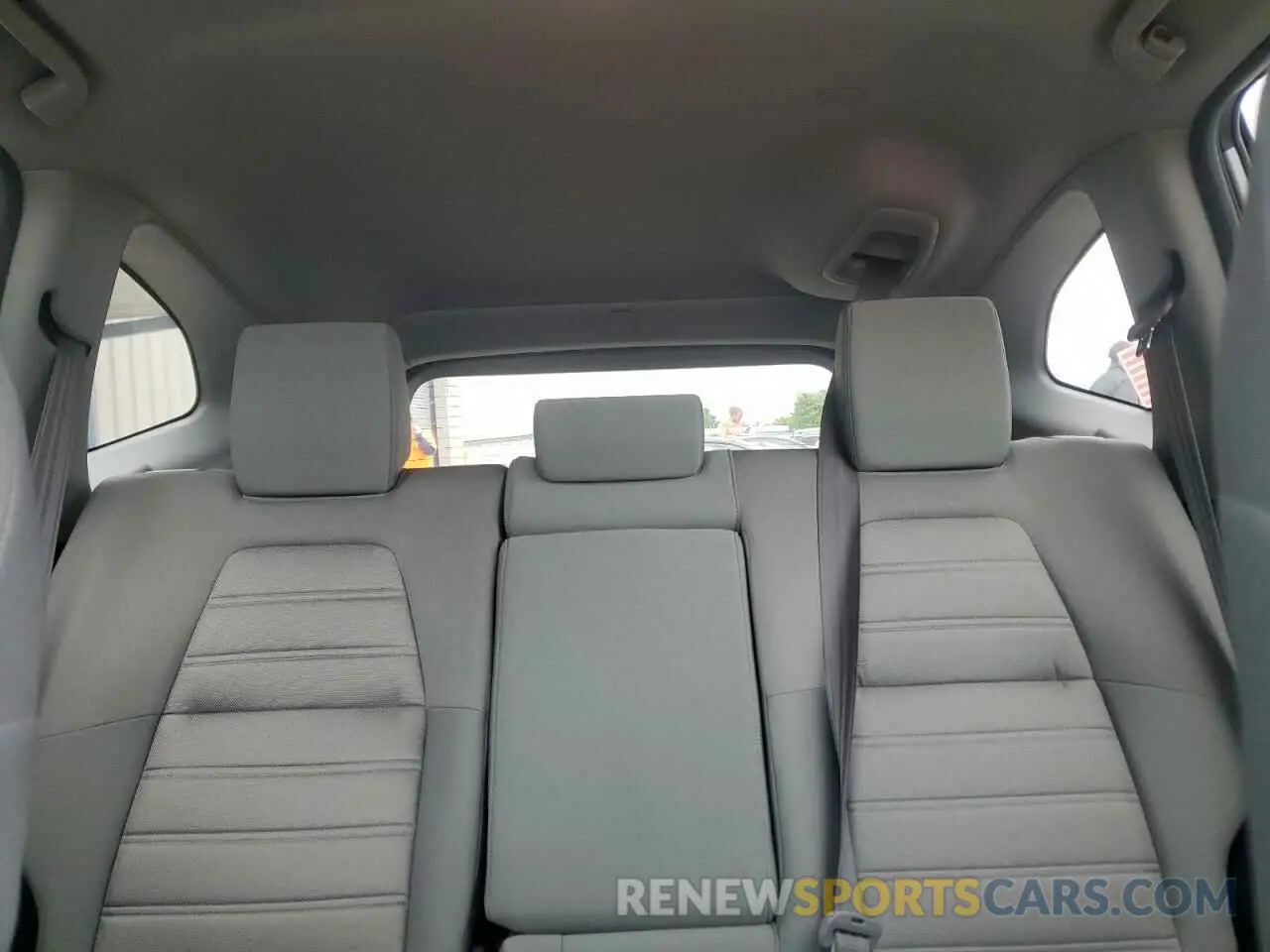 10 Photograph of a damaged car 2HKRW1H5XNH407037 HONDA CRV 2022